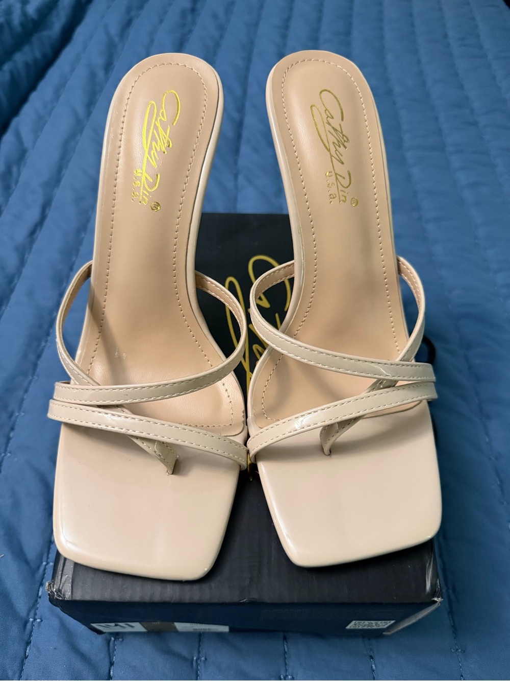 Strappy Square toe High Heels- Nude